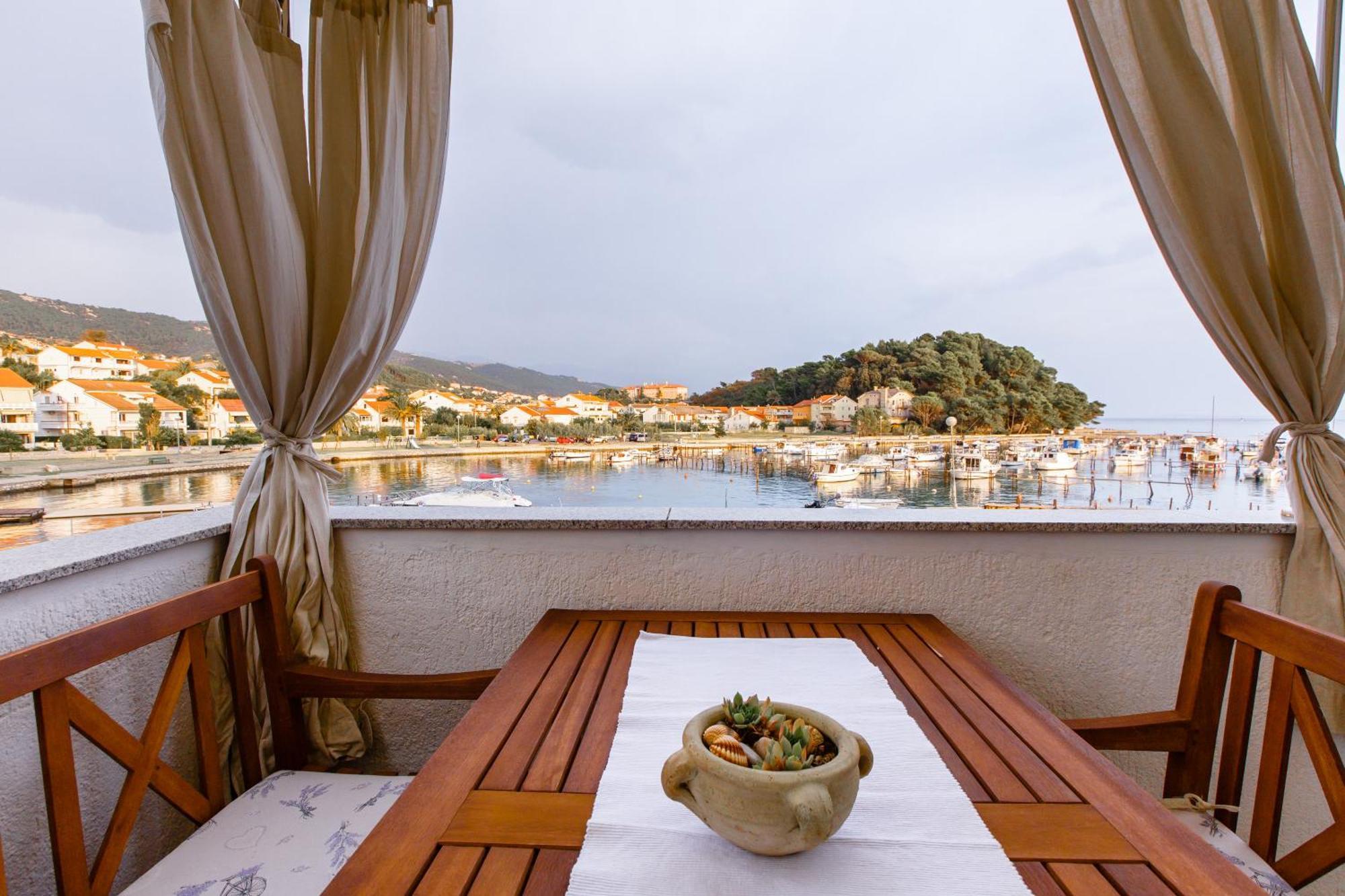 Apartmani Maris III Ραμπ Εξωτερικό φωτογραφία